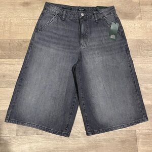 Wild Fable Mid-Rise 90s Skater Shorts Gray Size 2